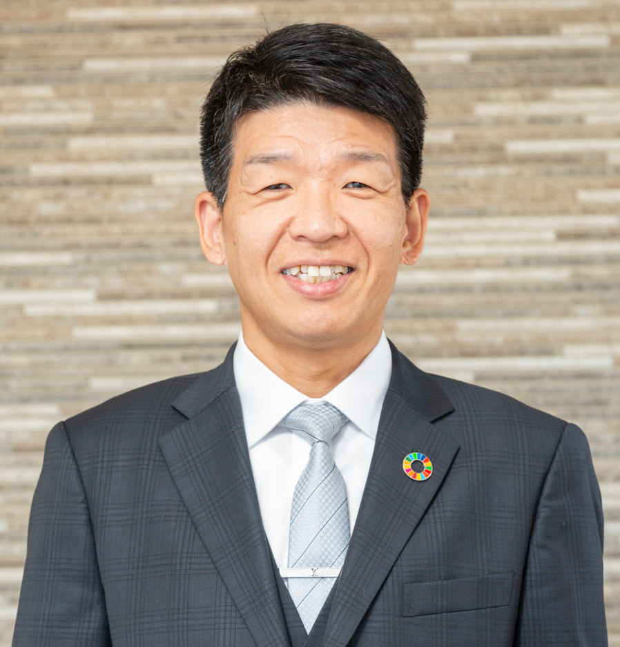 代表取締役 栗山 浩二